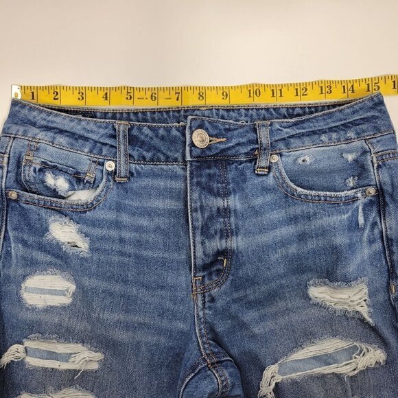 American Eagle Women's TomGirl Distressed Medium Wash Button Fly Jeans Size 4 - Picture 10 of 11